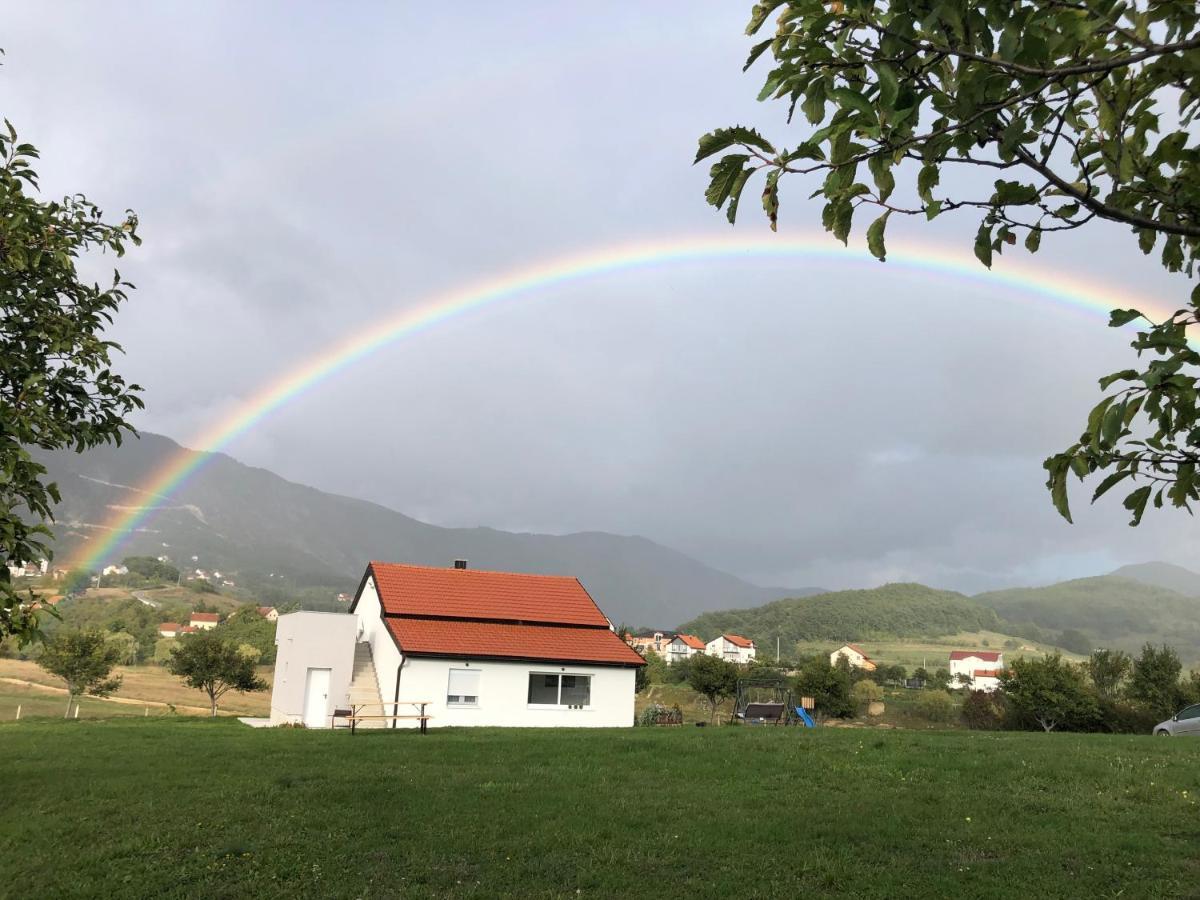 Vikendica Bruse Βίλα Jaklici Εξωτερικό φωτογραφία