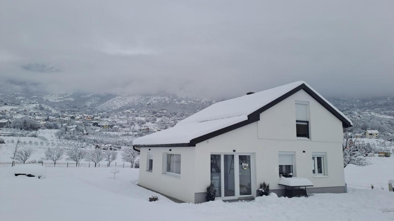 Vikendica Bruse Βίλα Jaklici Εξωτερικό φωτογραφία
