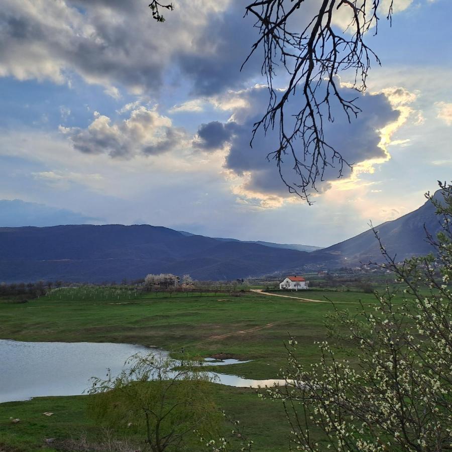 Vikendica Bruse Βίλα Jaklici Εξωτερικό φωτογραφία